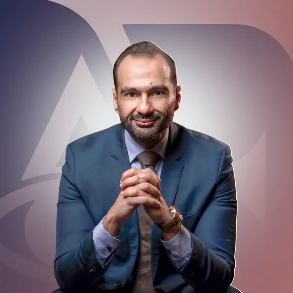 د/ أحمد فايز